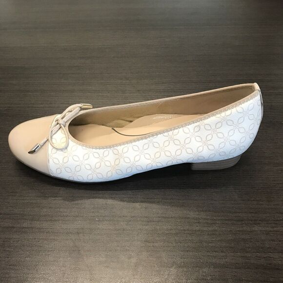 Ara Belinda White Leather & Nude Patent Leather Ballet Flat w/ Bow Women’s US 7 - Picture 1 of 12